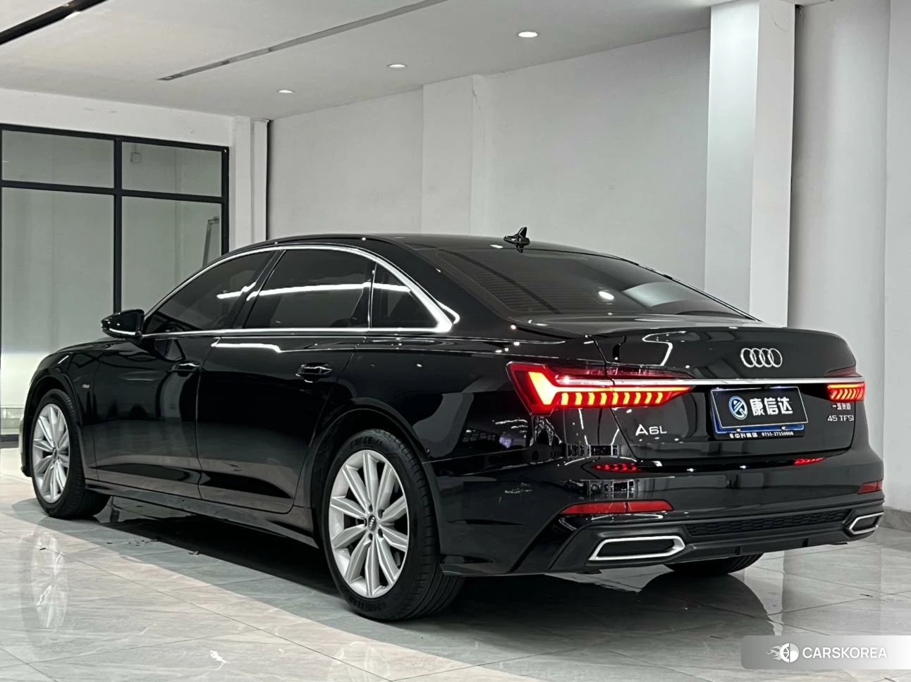 Audi A6L id 4440726 из Китая 15