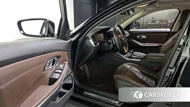 BMW 3 Series (G20) id 2940549 из Кореи 20