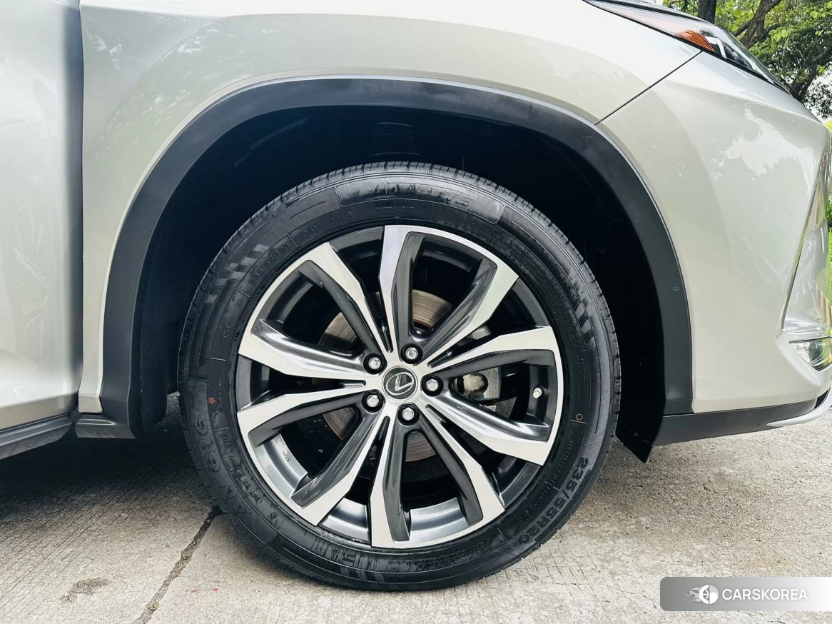 Lexus RX id 4512878 из Китая 21