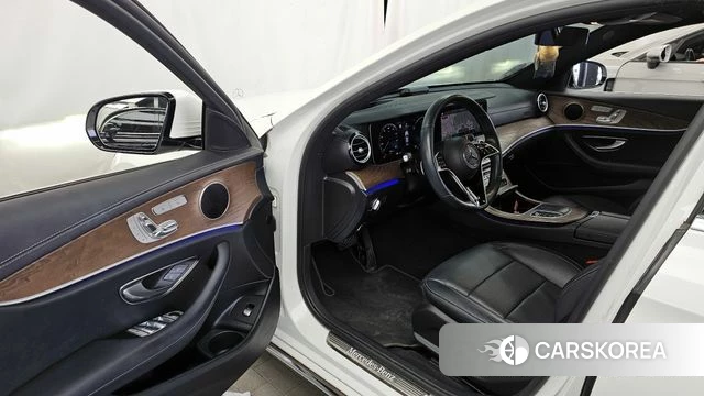 Mercedes-Benz E-Class W213 id 3878531 из Кореи 20