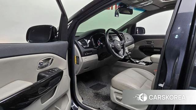 Kia The New Carnival id 4785556 из Кореи 30