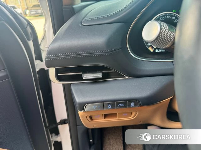 Genesis GV80 id 4195847 из Кореи 14