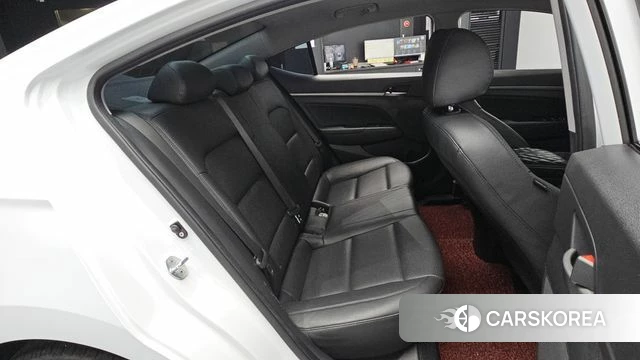 Hyundai Avante AD id 4924107 из Кореи 33