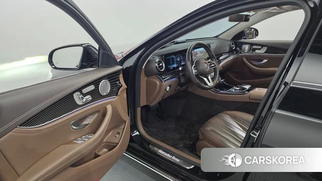 Mercedes-Benz E-Class W213 id 4542596 из Кореи 32
