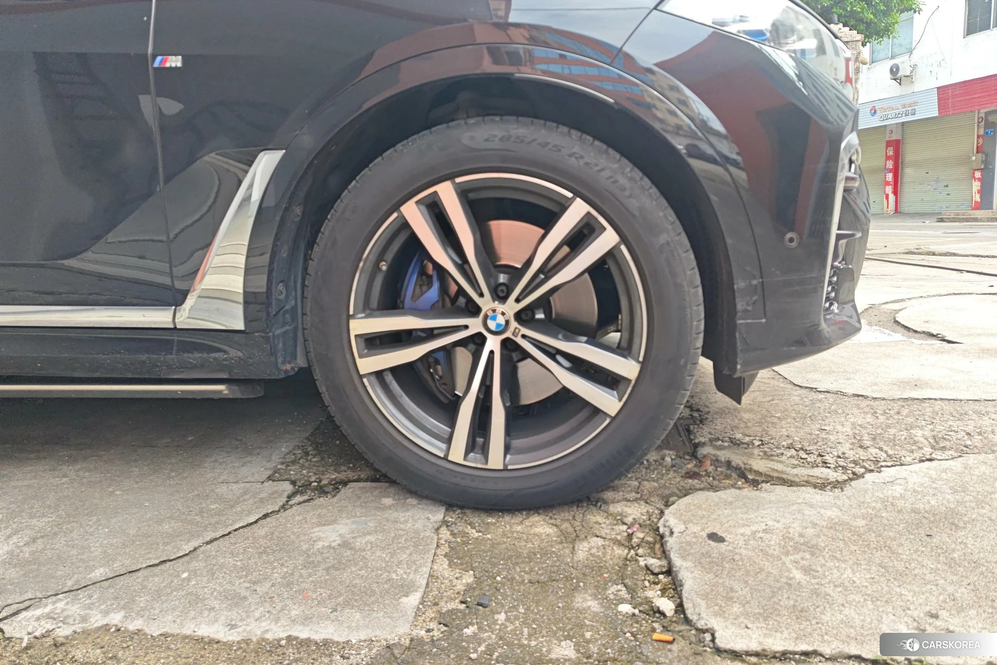 BMW X7 id 4486334 из Китая 17