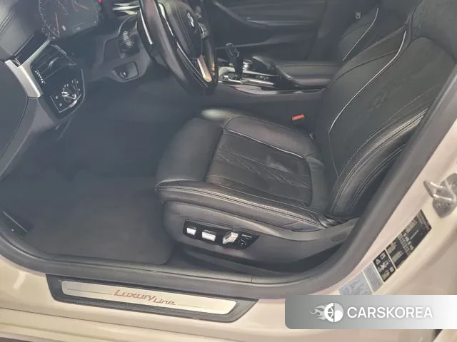 BMW 5 Series (G30) id 2995265 из Кореи 20