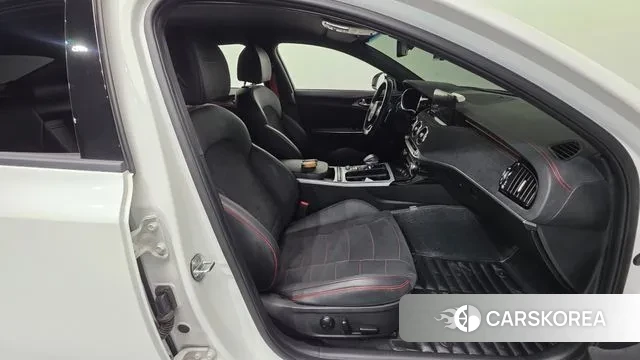 Kia Stinger Meister id 3787621 из Кореи 20