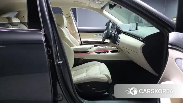 Genesis GV70 id 3765294 из Кореи 20