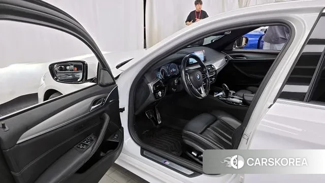 BMW 5 Series (G30) id 3055815 из Кореи 20