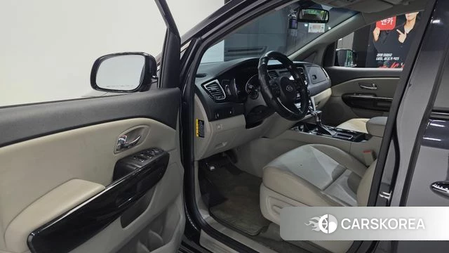 Kia The New Carnival id 4311080 из Кореи 30