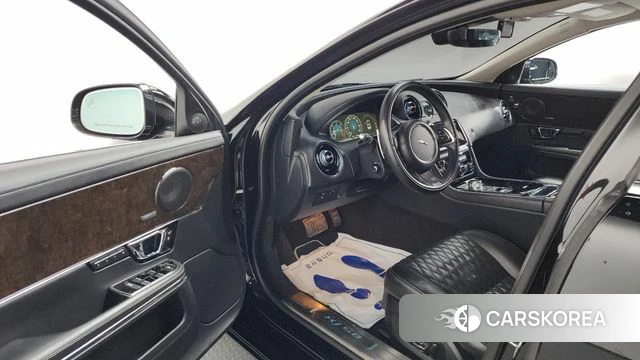 Jaguar All New XJ id 4604890 из Кореи 36