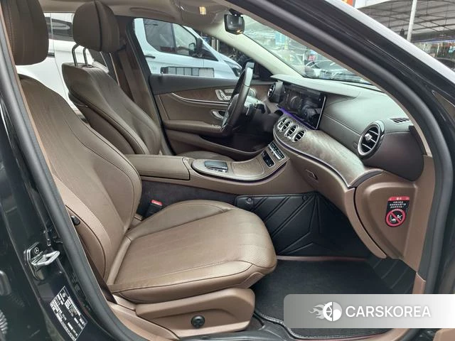 Mercedes-Benz E-class id 4190562 из Китая 20