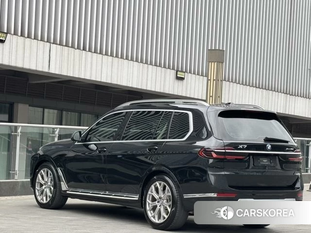 BMW X7 id 4257210 из Китая 14