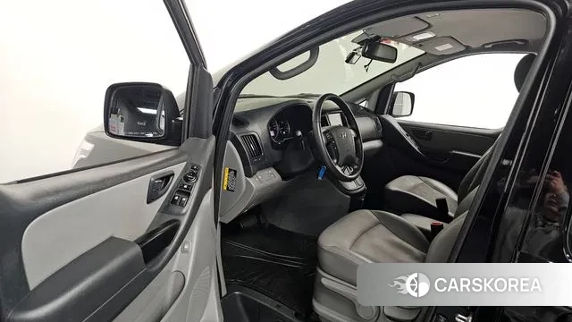 Hyundai The New Grand Starex id 3741587 из Кореи 20