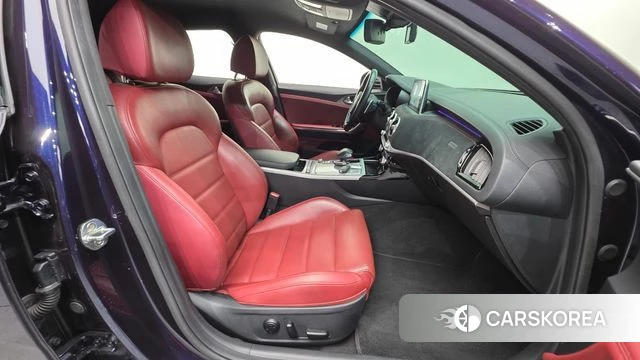 Kia Stinger id 4397188 из Кореи 20