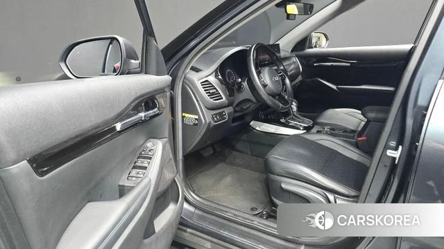 Kia Seltos id 4737297 из Кореи 30