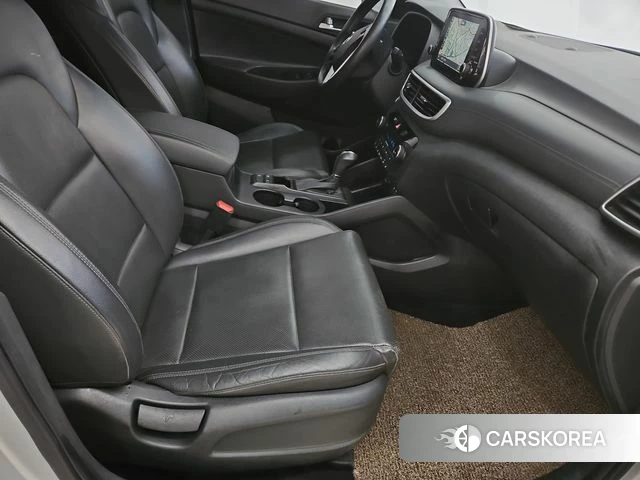 Hyundai All New Tucson id 4274954 из Кореи 17