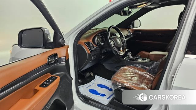 Jeep Grand Cherokee id 3813681 из Кореи 20