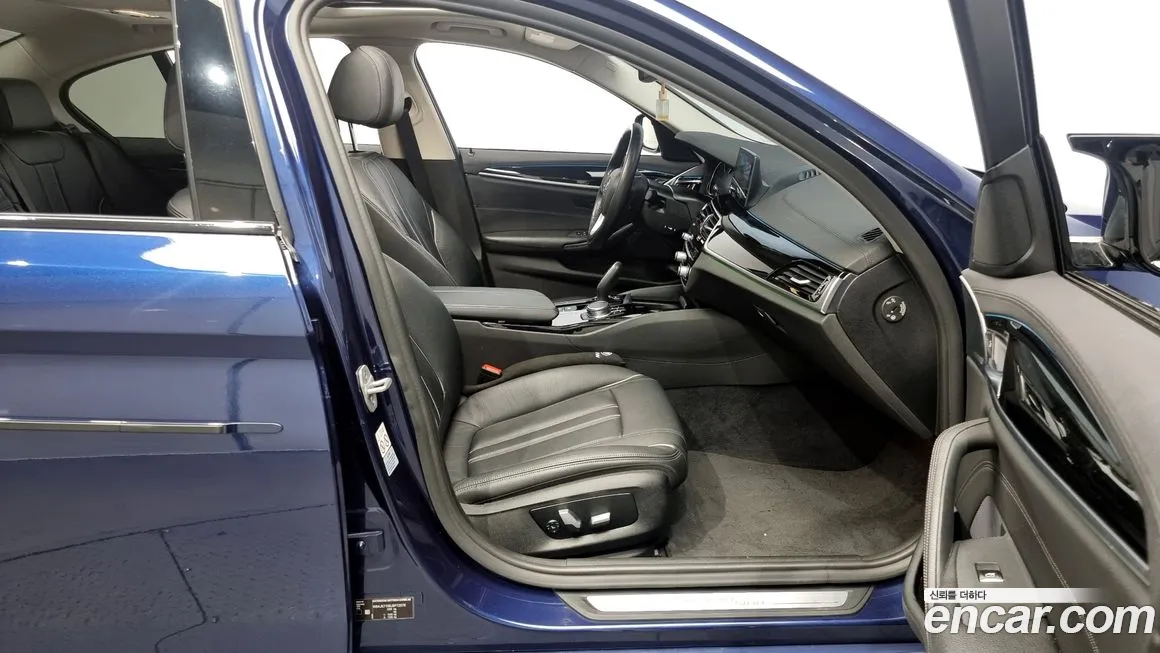 BMW 5 Series (G30) id 1939425 из Кореи 20