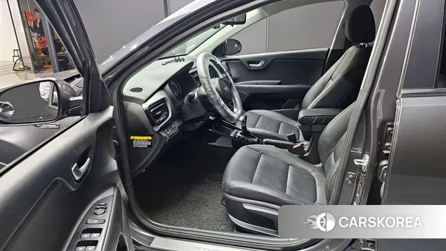 Kia Stonic id 3391596 из Кореи 20