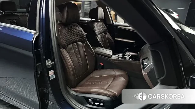 BMW 5 Series (G30) id 3375240 из Кореи 20