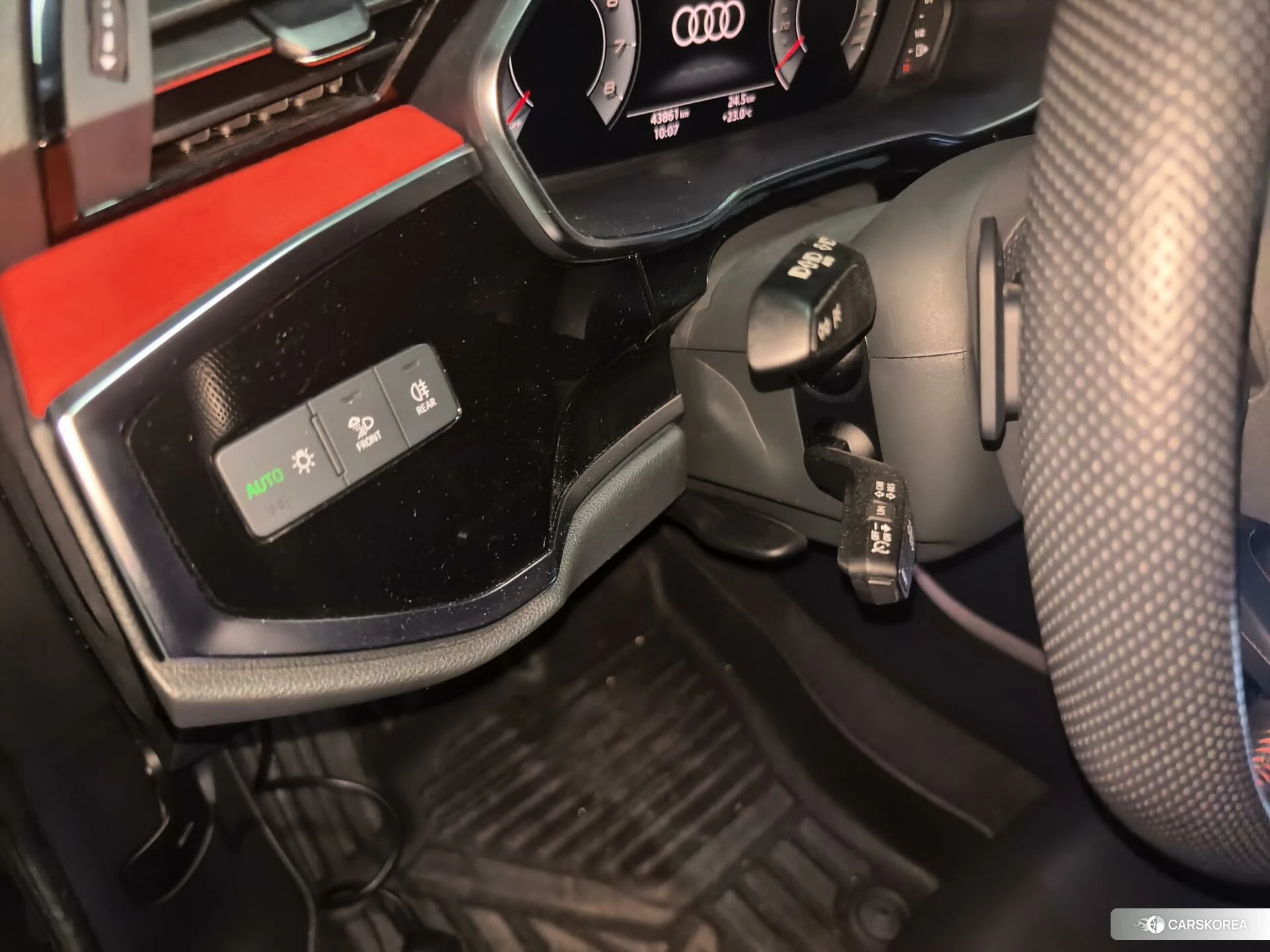 Audi Q3 Sportback id 4479262 из Китая 21