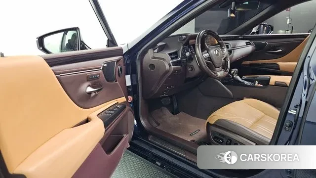 Lexus ES300h 7th generation id 3525065 из Кореи 20