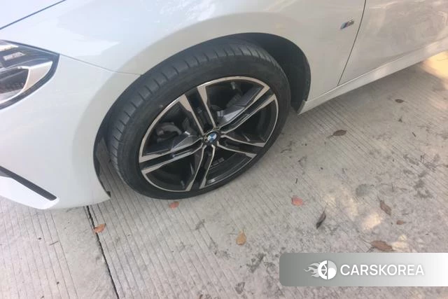 BMW 1 series id 4256839 из Китая 17