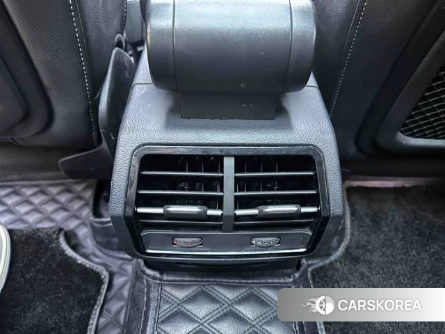 Audi Q3 id 4313425 из Китая 22