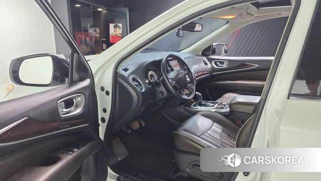 Infiniti QX60 id 4667742 из Кореи 33
