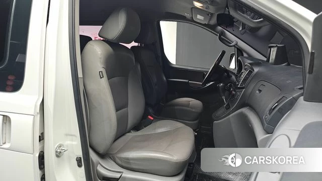 Hyundai The New Grand Starex id 4203323 из Кореи 31