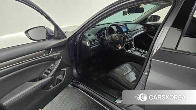 Honda Accord 10th Generation id 4529817 из Кореи 34
