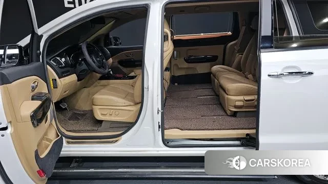 Kia The New Carnival id 3375278 из Кореи 20