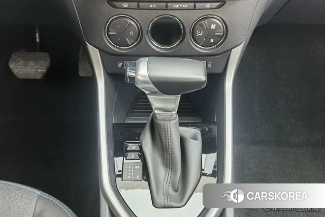 Citroen C3-XR id 3908809 из Китая 24