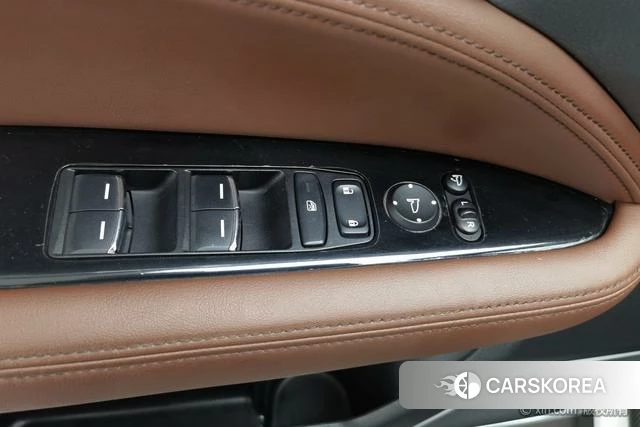 Honda UR-V id 4276064 из Китая 24