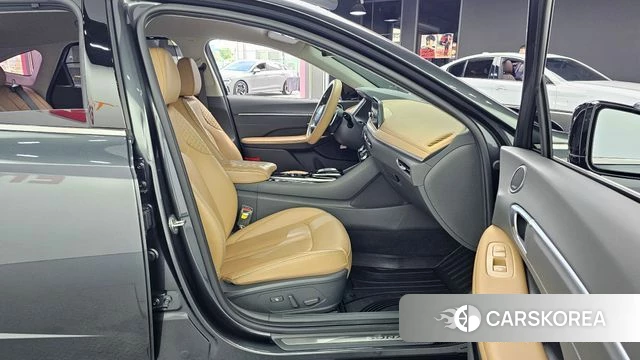 Hyundai Sonata (DN8) id 4362272 из Кореи 32