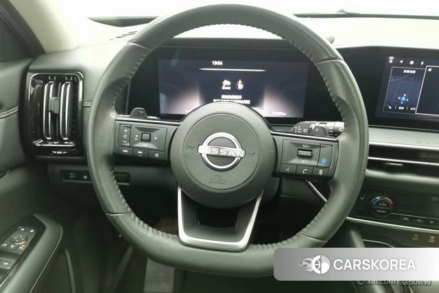 Nissan Exploring the land id 4307145 из Китая 24