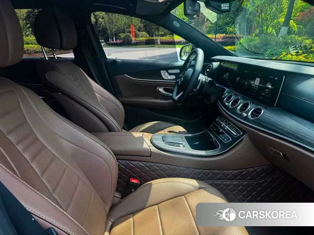 Mercedes-Benz E-class id 4300260 из Китая 23