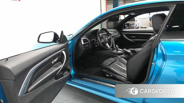 BMW 4 Series (F32) id 4196971 из Кореи 36