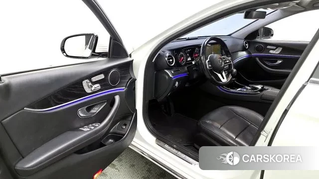 Mercedes-Benz E-Class W213 id 3608040 из Кореи 20