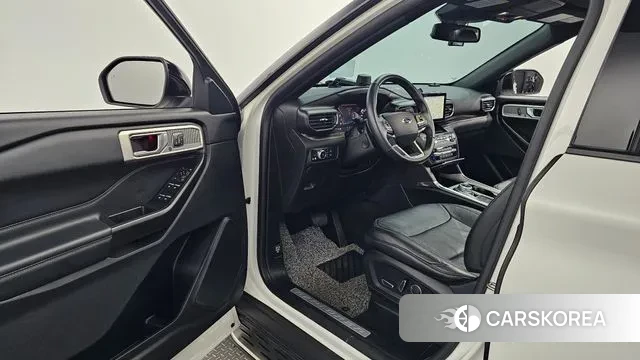 Ford Explorer 6th Generation id 2932105 из Кореи 20