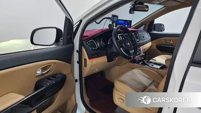 Kia The New Carnival id 3754187 из Кореи 20