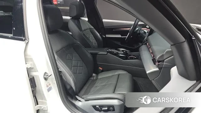 BMW 5 Series (G60) id 3725925 из Кореи 20