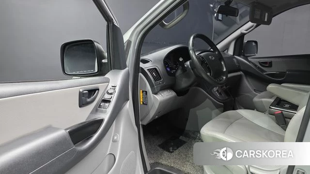 Hyundai The New Grand Starex id 3924093 из Кореи 20