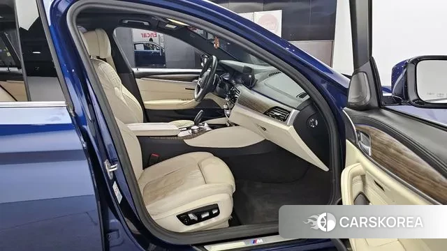 BMW 5 Series (G30) id 3144435 из Кореи 20