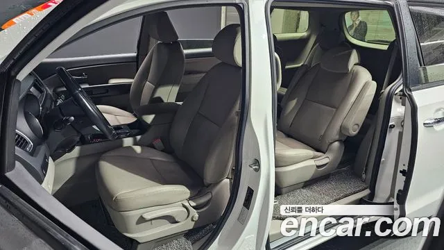 Kia The New Carnival id 2854979 из Кореи 20