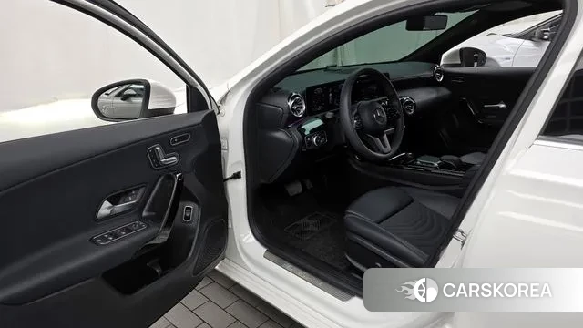 Mercedes-Benz A-Class W177 id 2976477 из Кореи 20