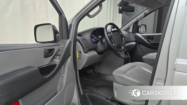Hyundai The New Grand Starex id 4501903 из Кореи 30