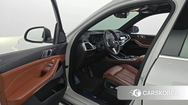 BMW X7 (G07) id 4650040 из Кореи 32