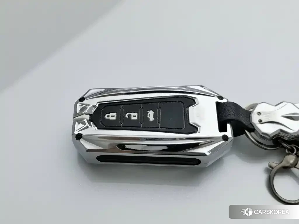 Toyota RAV4 id 4681242 из Китая 24